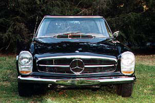 Mercedes Benz 280SL featuring the  Pagoda roofline