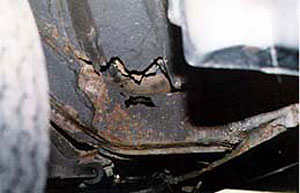 W111 cabriolet rust on front cross member W111 cabriolet rust on front cross member